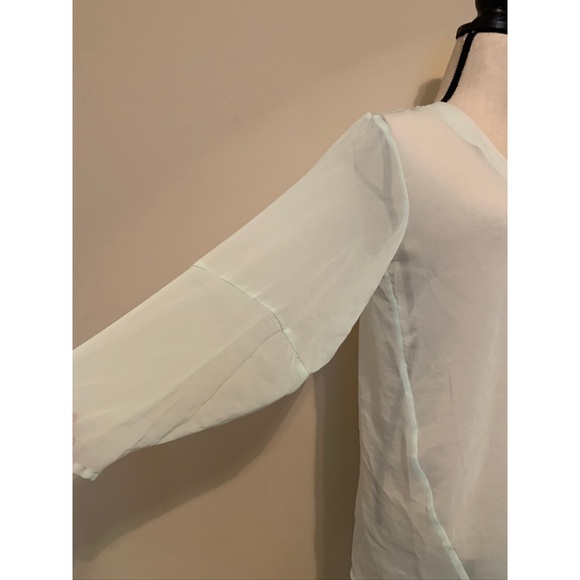 H&M Sheer Mint Blouse - Picture 4 of 7
